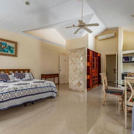 Casona del Sol Cancún Exterior foto