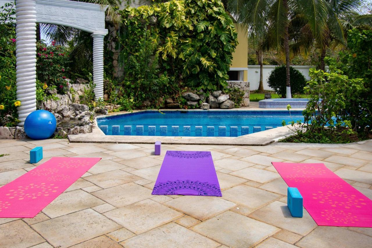 Casona del Sol Cancún Exterior foto
